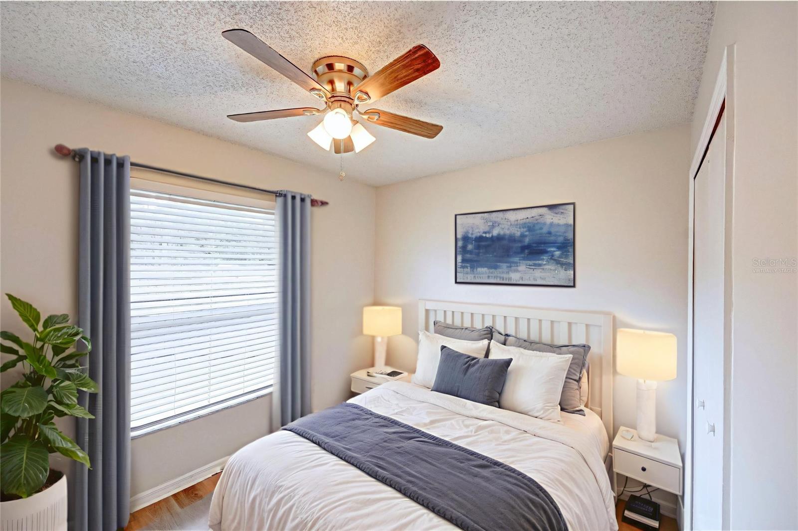 ALAFAYA WOODS PH 16 - Residential