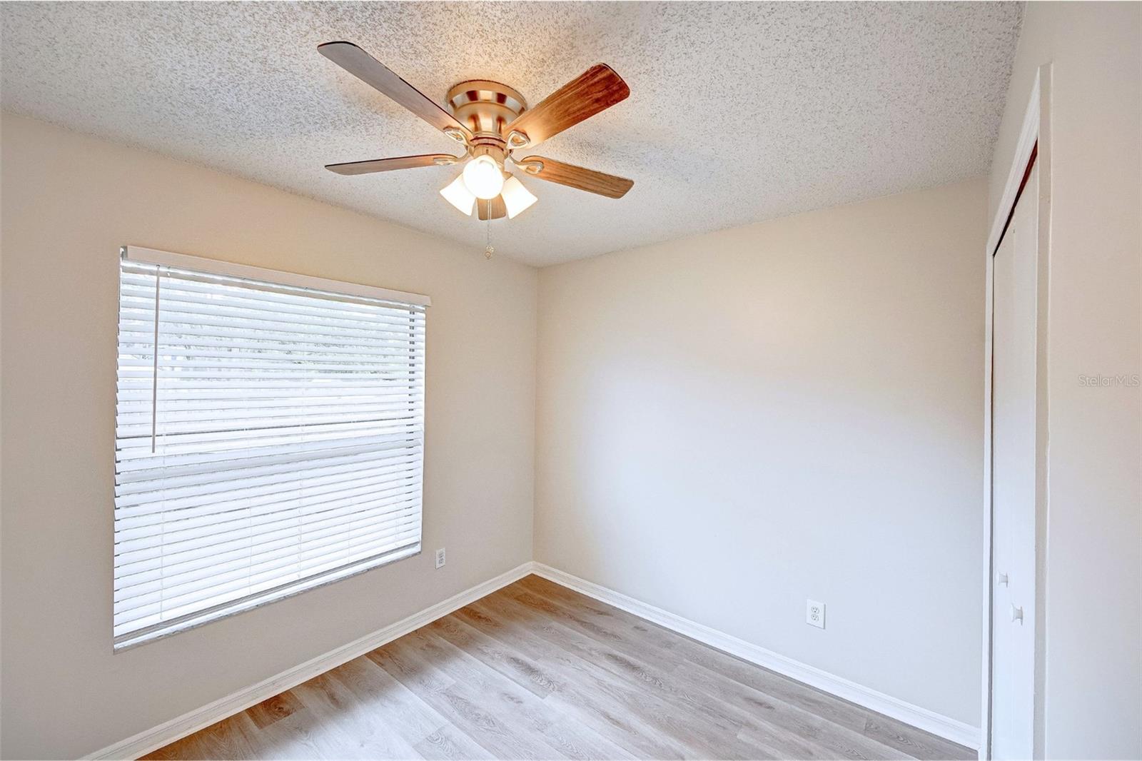 ALAFAYA WOODS PH 16 - Residential