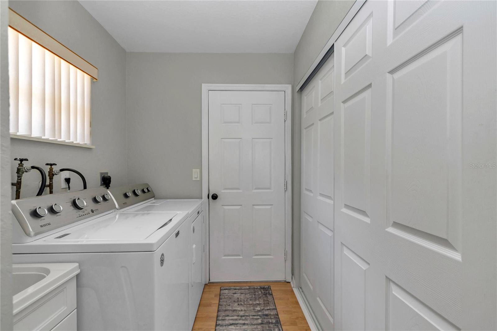 OAK RUN LINKSIDE - Residential