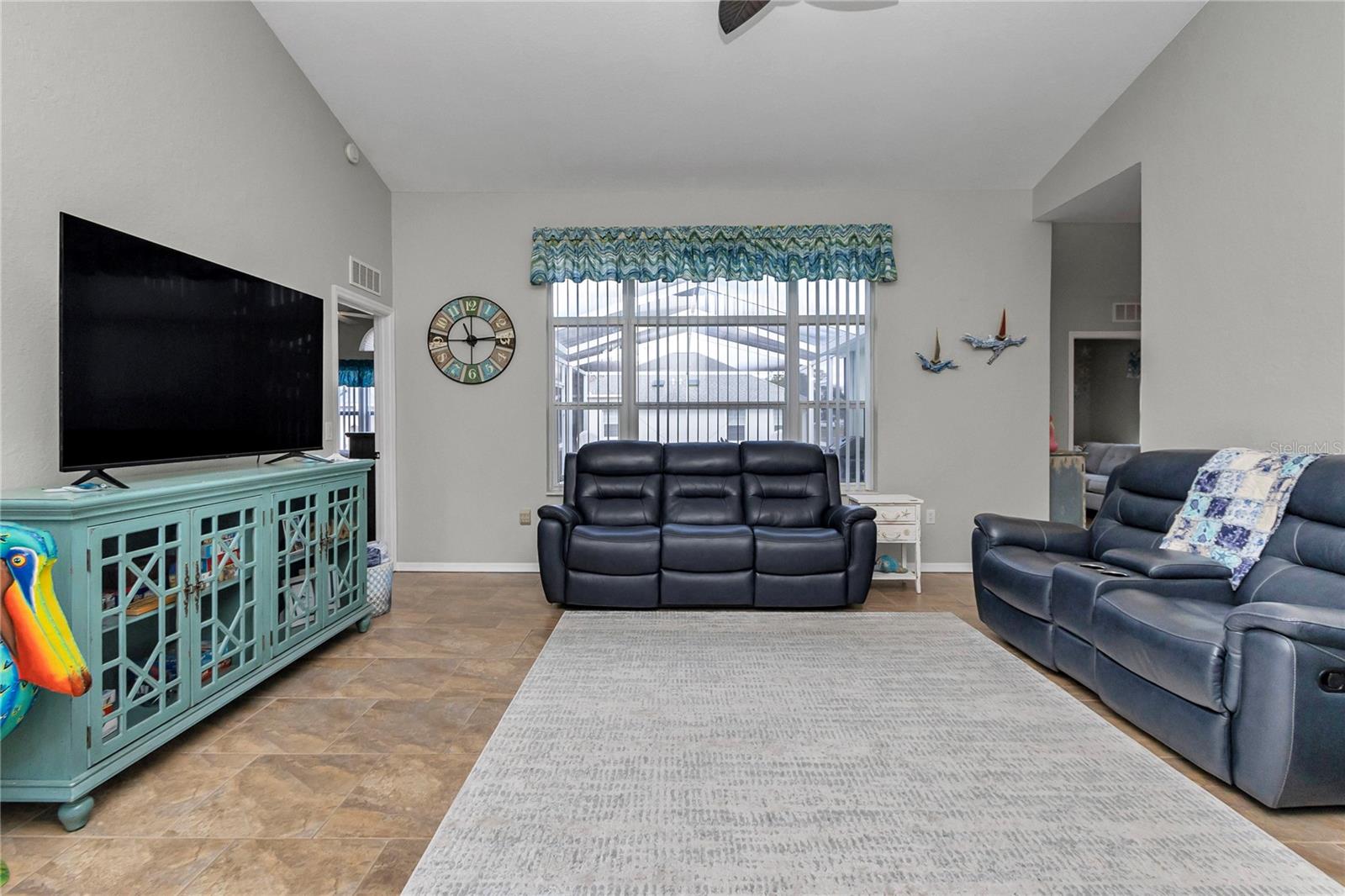 OAK RUN LINKSIDE - Residential