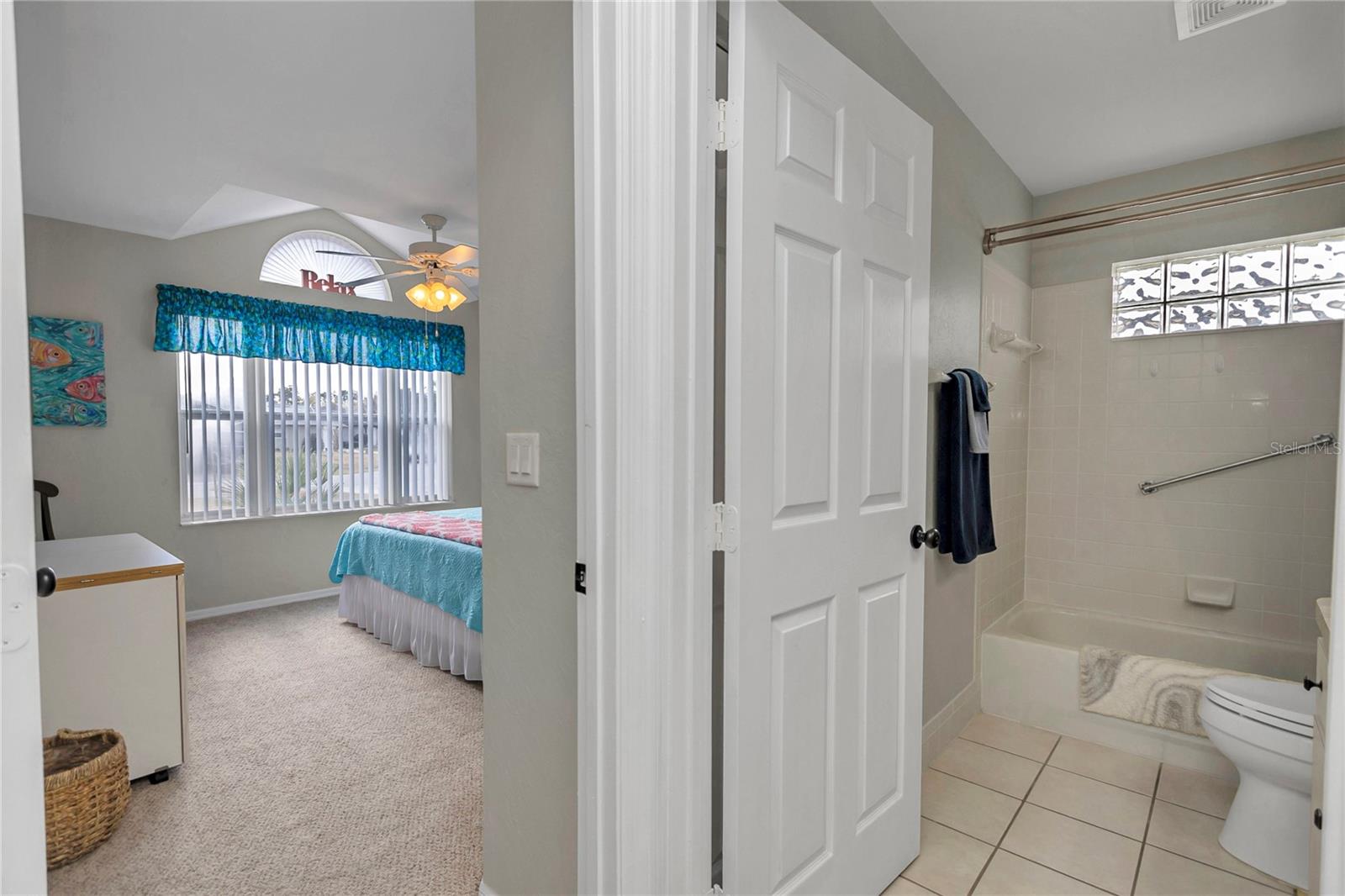 OAK RUN LINKSIDE - Residential