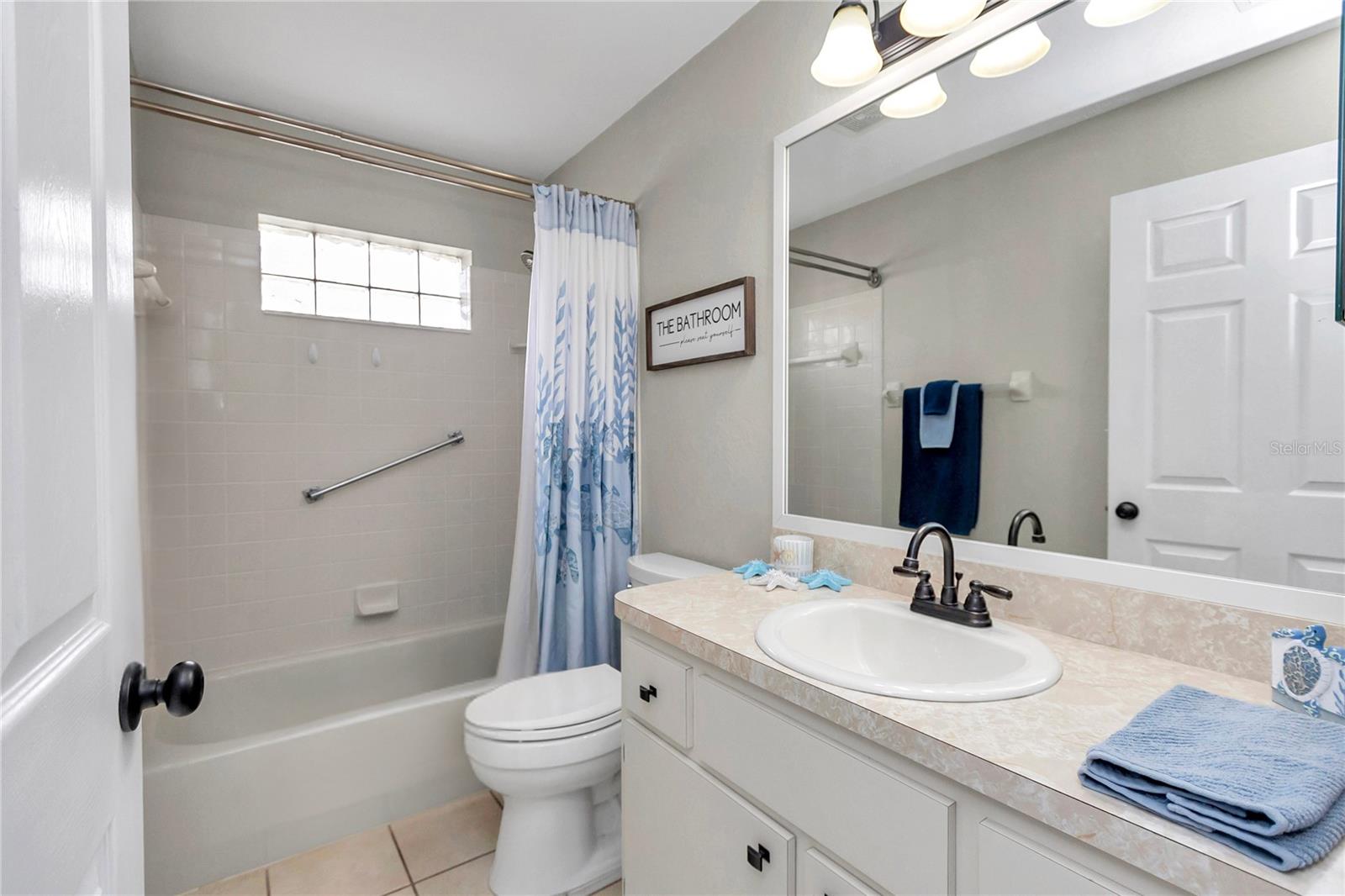 OAK RUN LINKSIDE - Residential