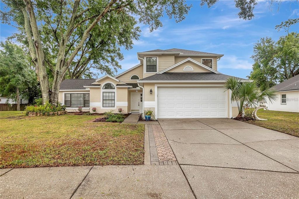 Photo of 1808 Sawhorse Court, Lutz, FL 33559 (MLS # TB8392211)