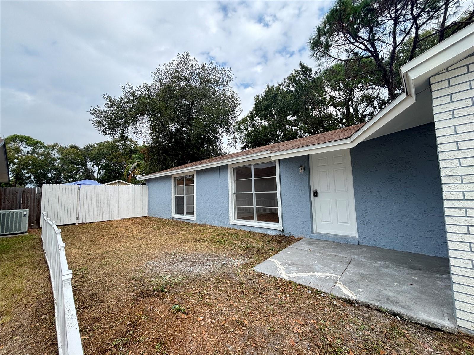 10101 SPRINGTREE COURT