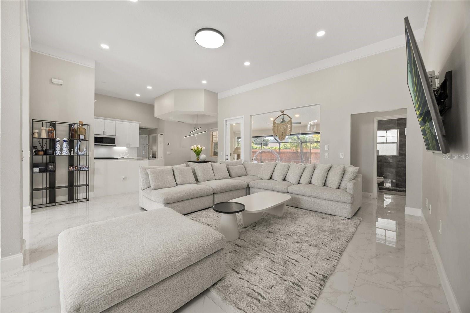 BAY VISTA ESTATES - Residential Lease