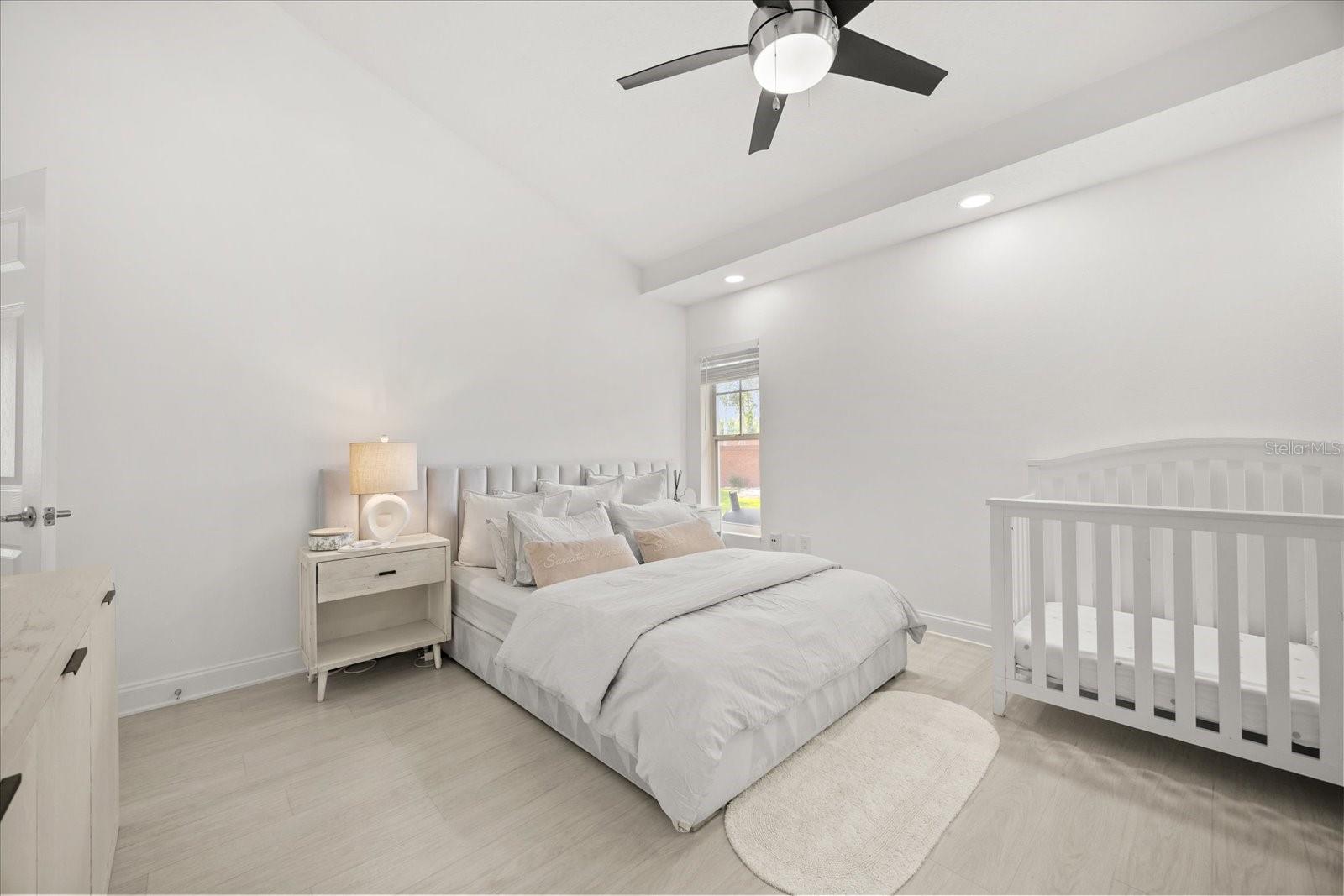 BAY VISTA ESTATES - Residential Lease