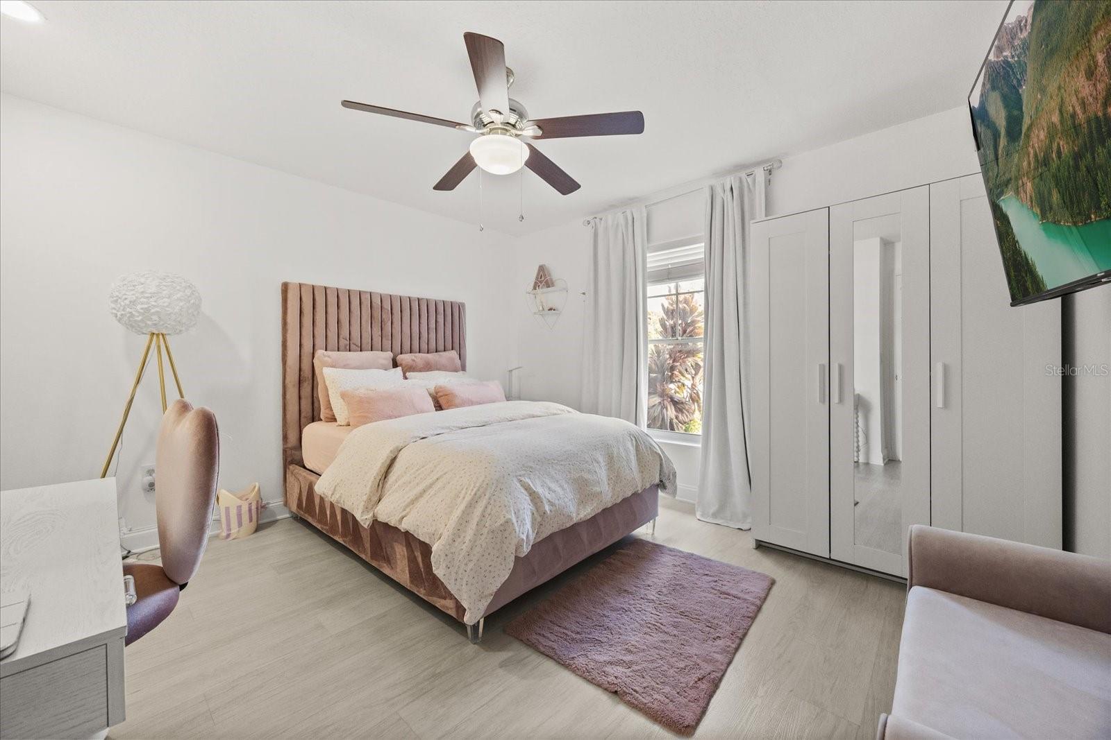 BAY VISTA ESTATES - Residential Lease