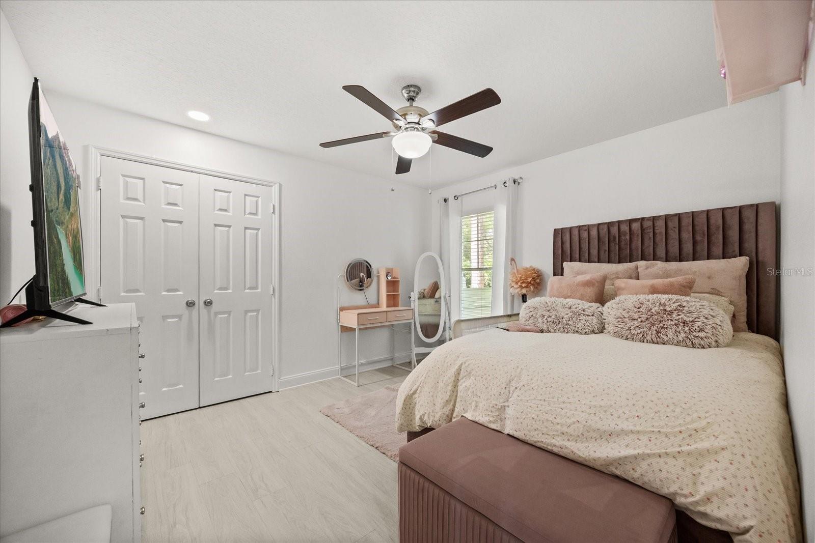 BAY VISTA ESTATES - Residential Lease