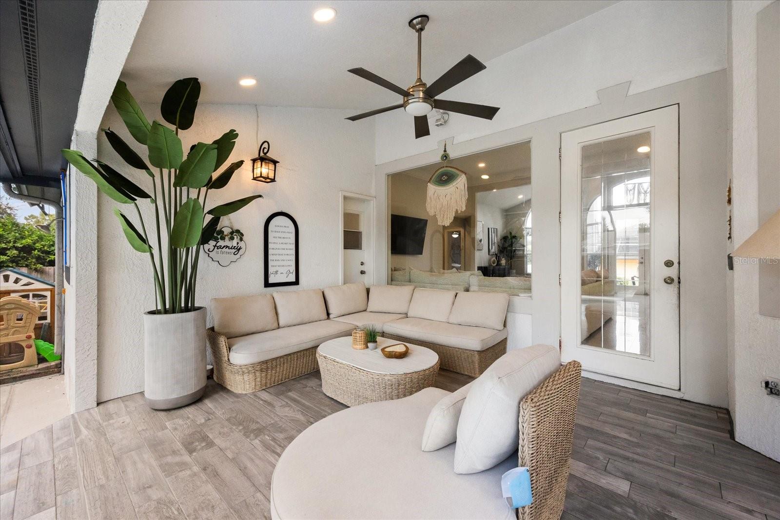 BAY VISTA ESTATES - Residential Lease