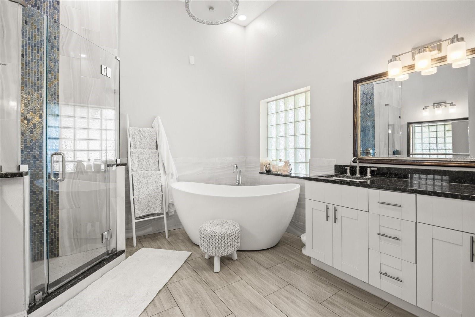 BAY VISTA ESTATES - Residential Lease