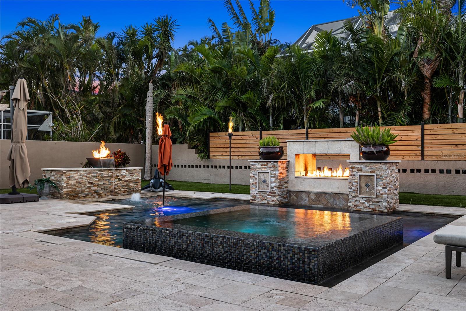 BAYWAY ISLES - Residential