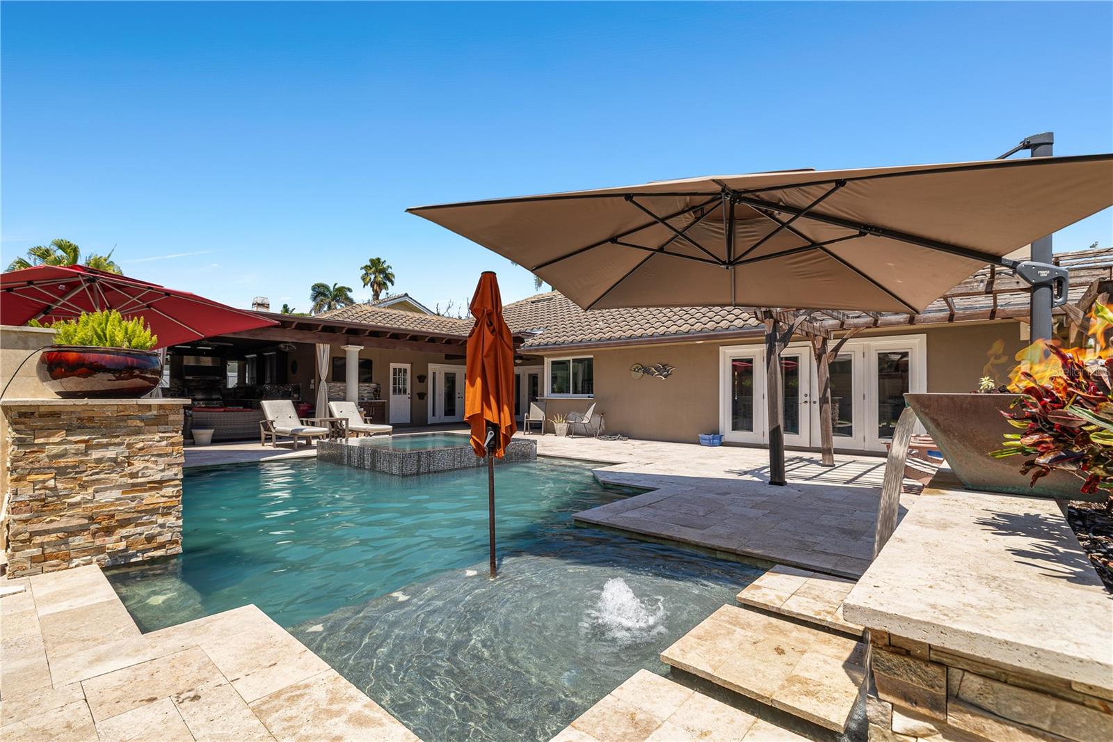 BAYWAY ISLES - Residential