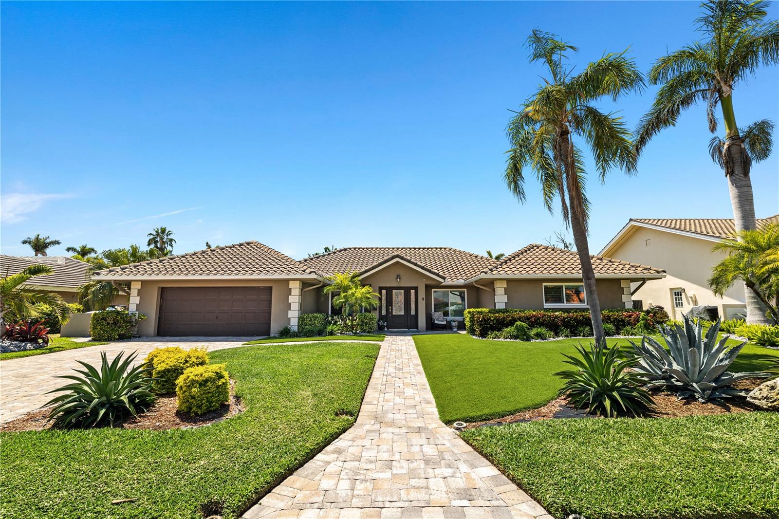 BAYWAY ISLES - Residential