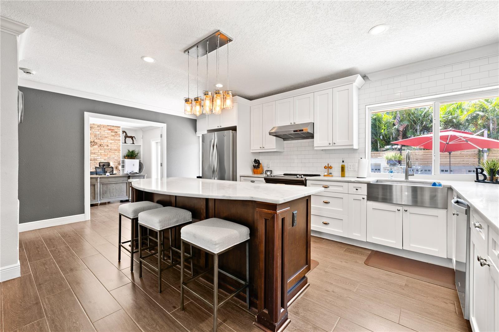 BAYWAY ISLES - Residential