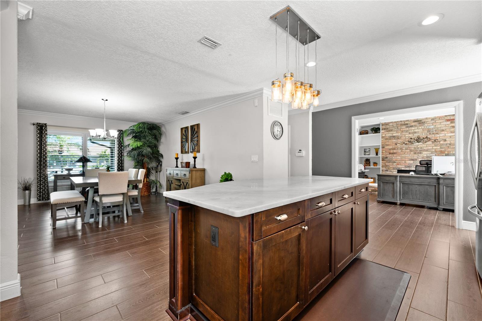 BAYWAY ISLES - Residential