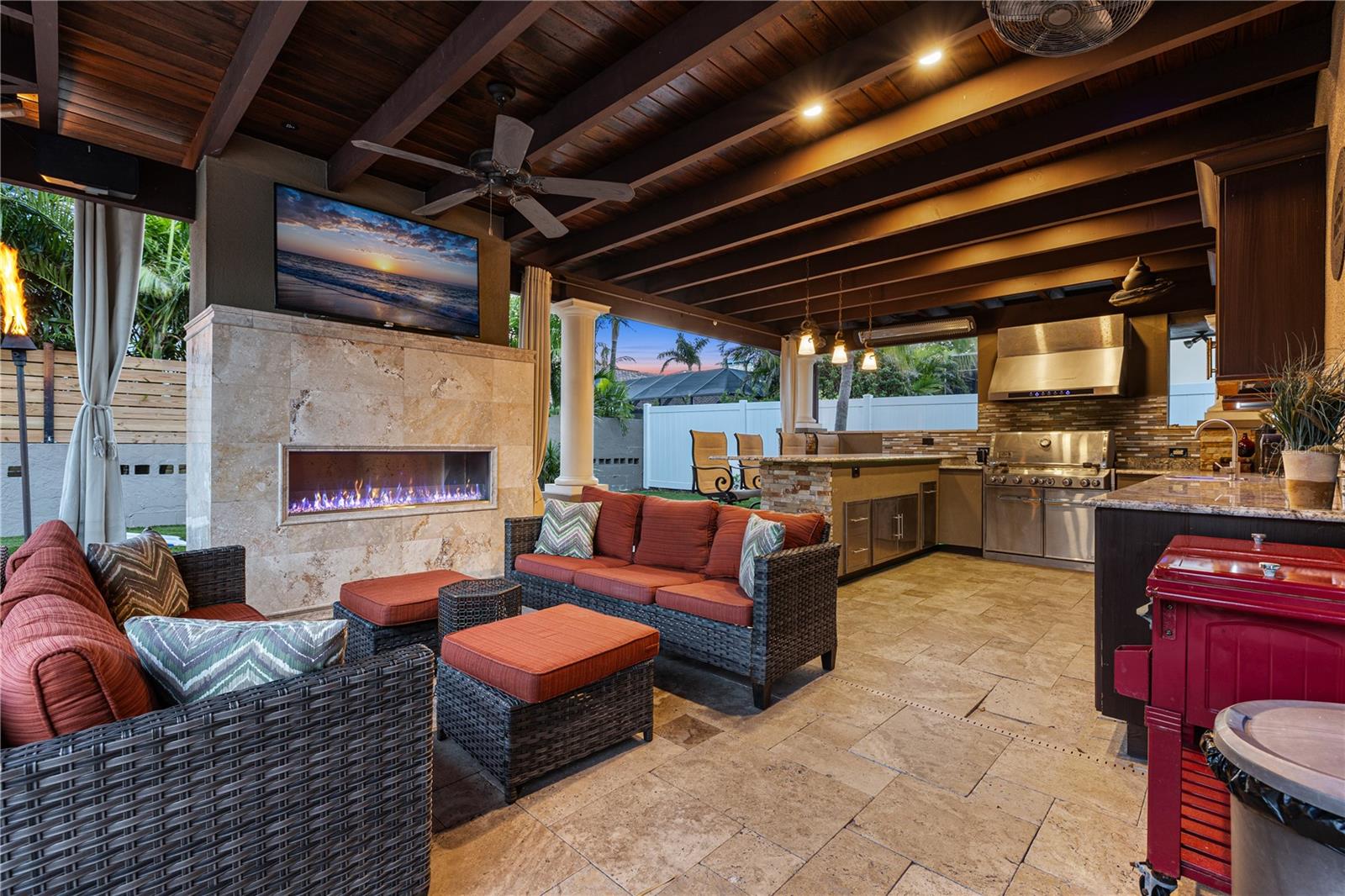 BAYWAY ISLES - Residential