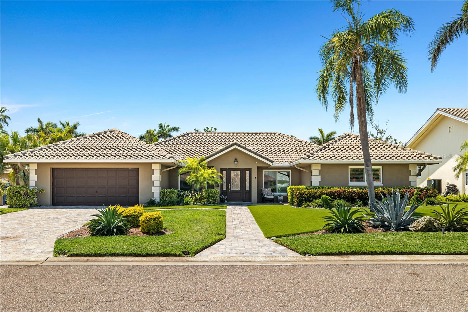 BAYWAY ISLES - Residential