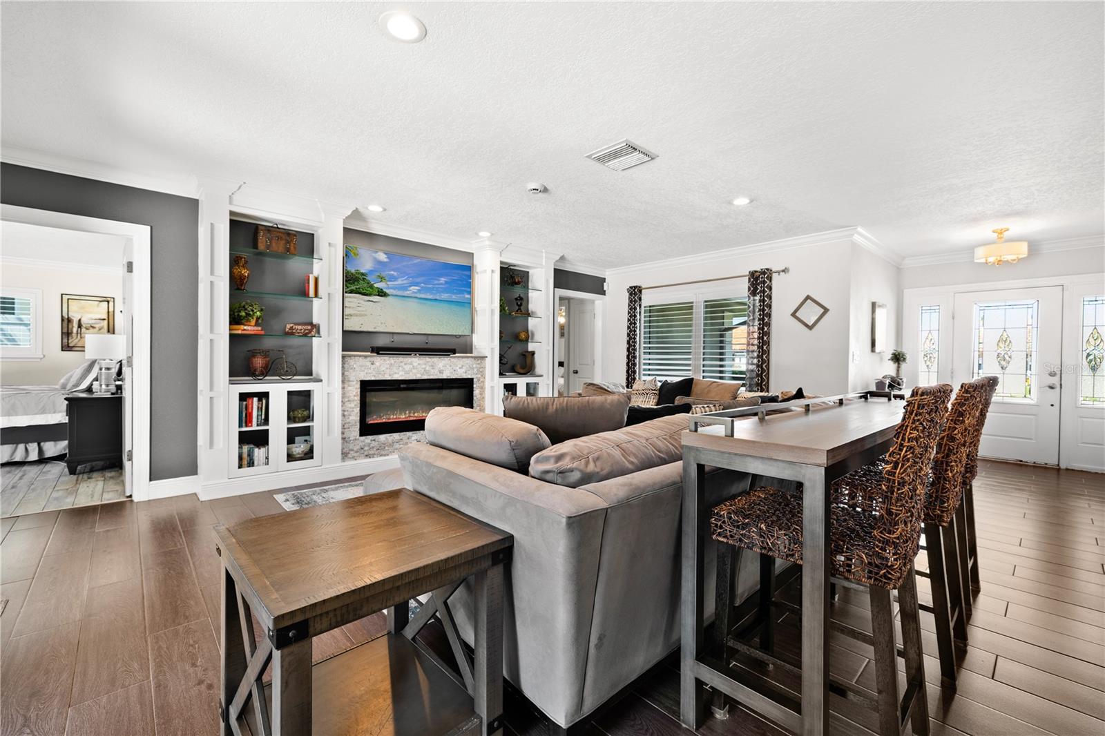 BAYWAY ISLES - Residential