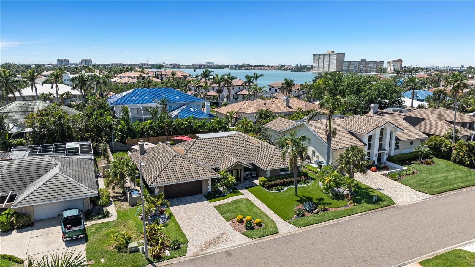 BAYWAY ISLES - Residential