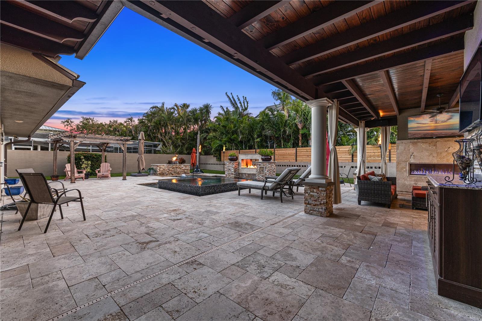 BAYWAY ISLES - Residential