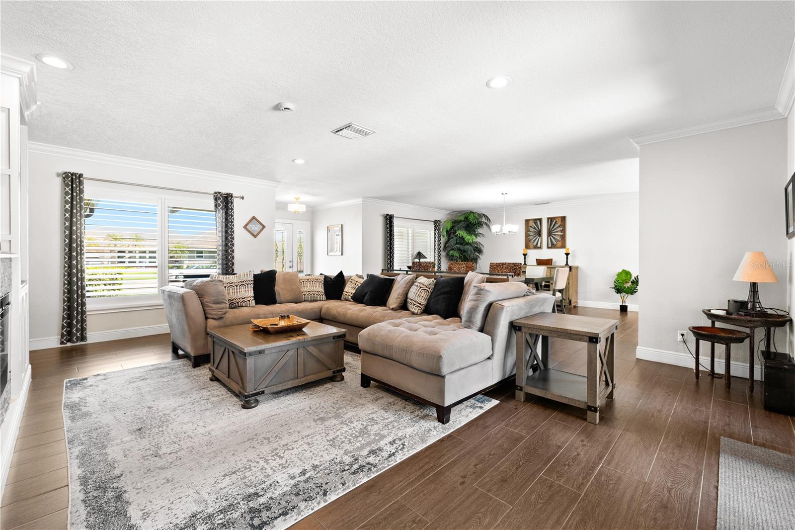 BAYWAY ISLES - Residential