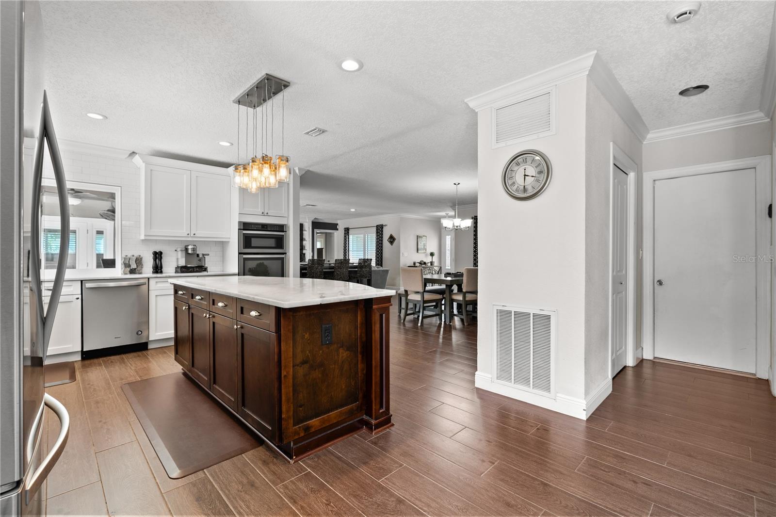 BAYWAY ISLES - Residential