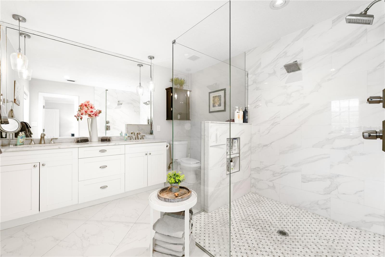 BAYWAY ISLES - Residential