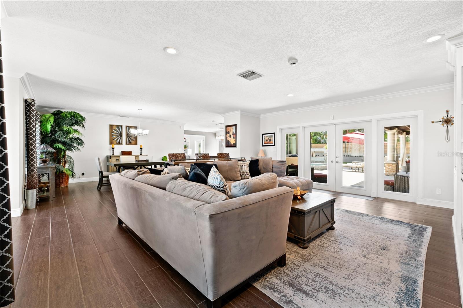 BAYWAY ISLES - Residential