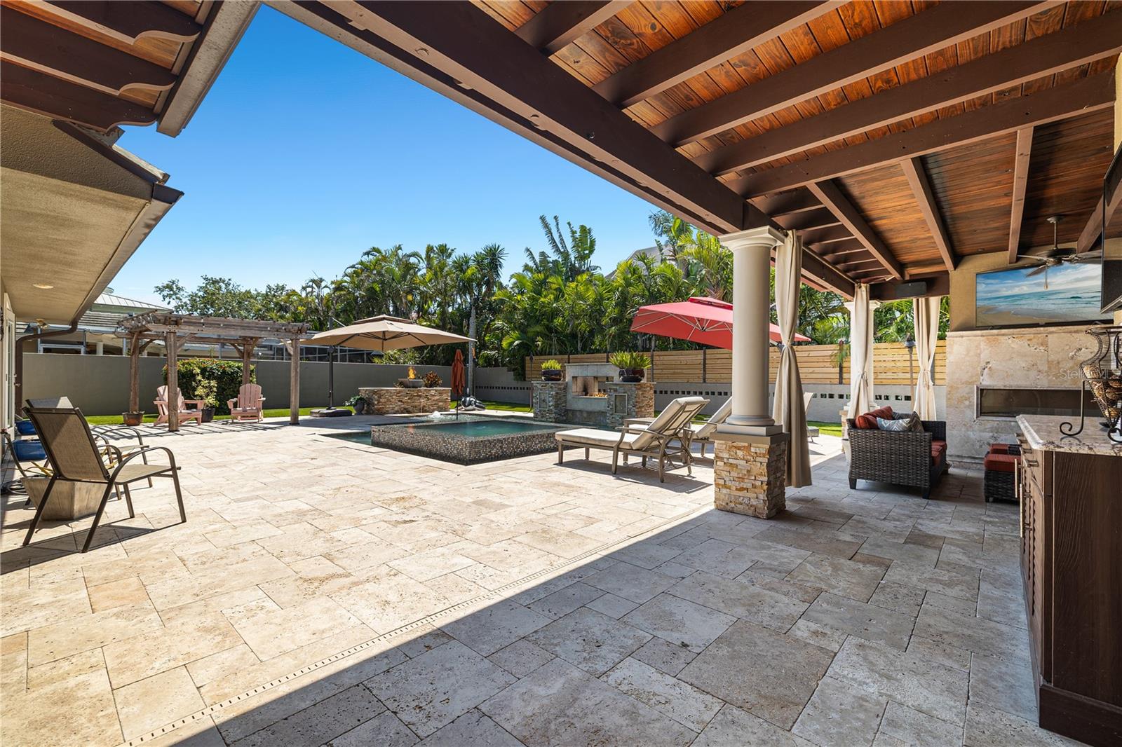 BAYWAY ISLES - Residential