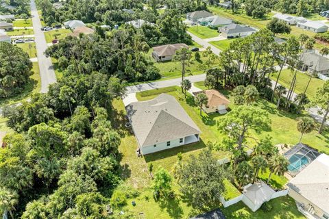 A home in NORTH PORT