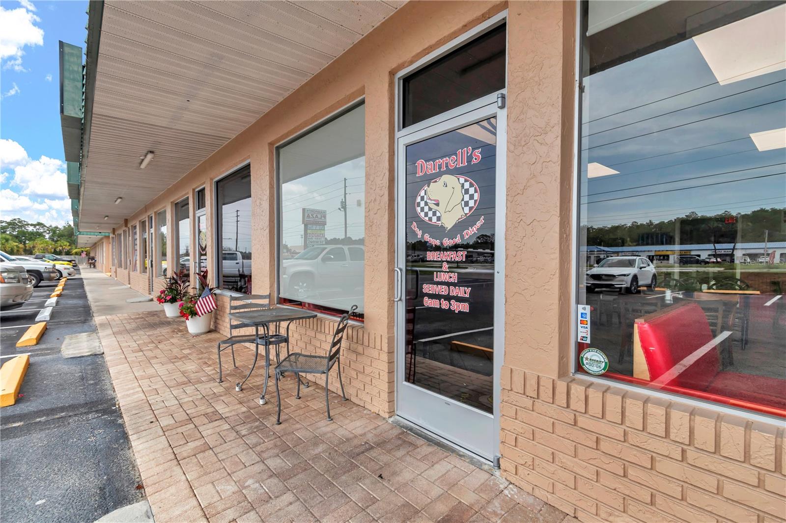963 N SUNCOAST BOULEVARD