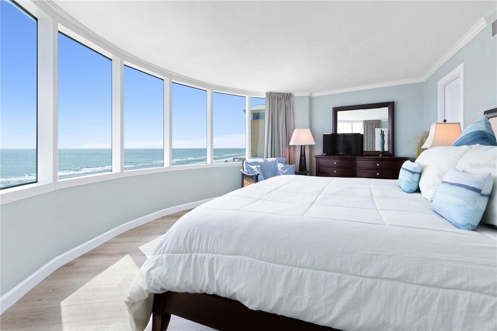 PECK PLAZA - Residential