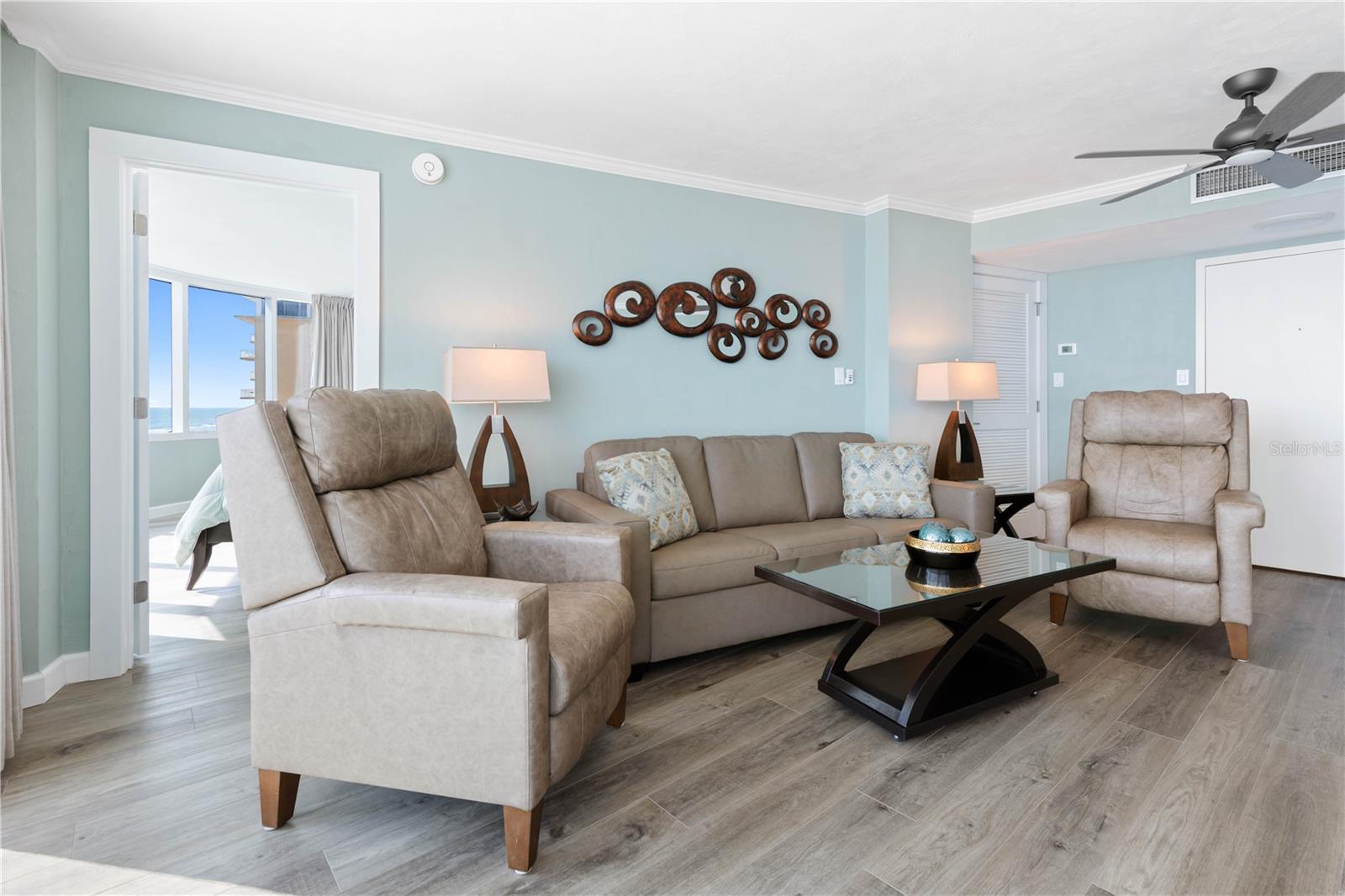 PECK PLAZA - Residential