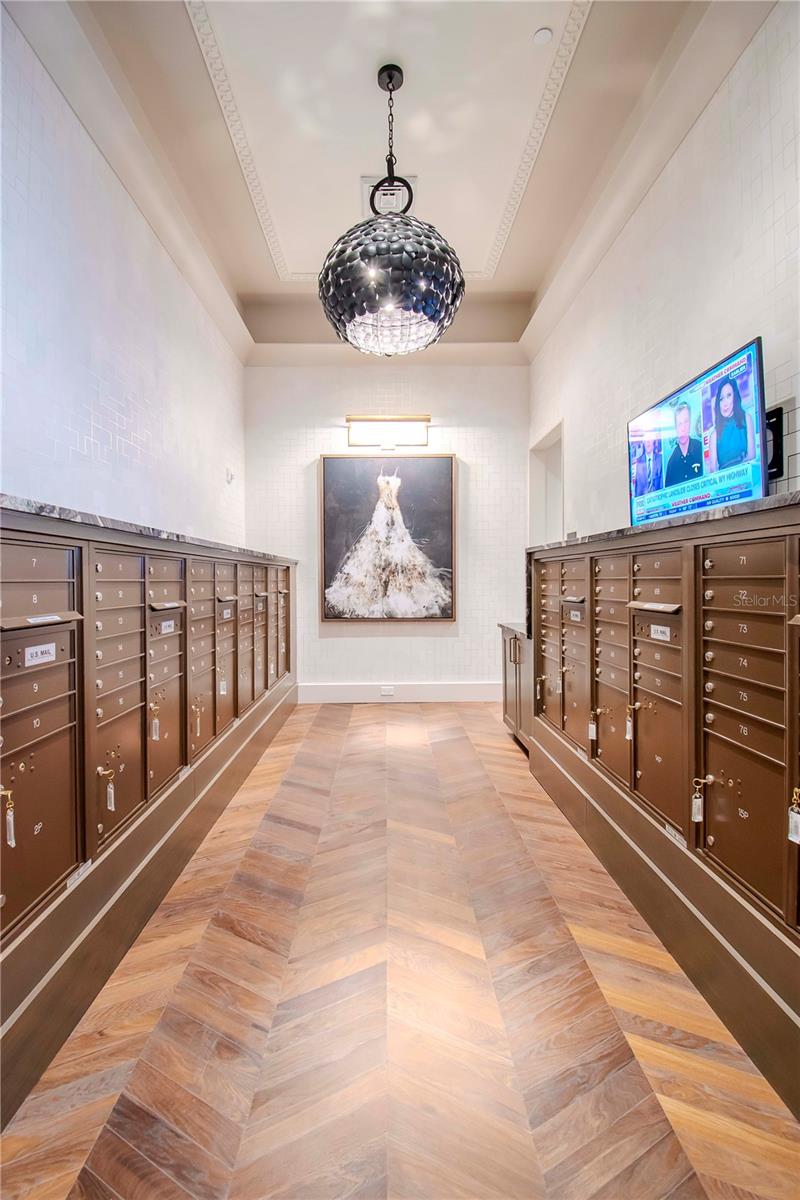 ALTURA BAYSHORE - Residential