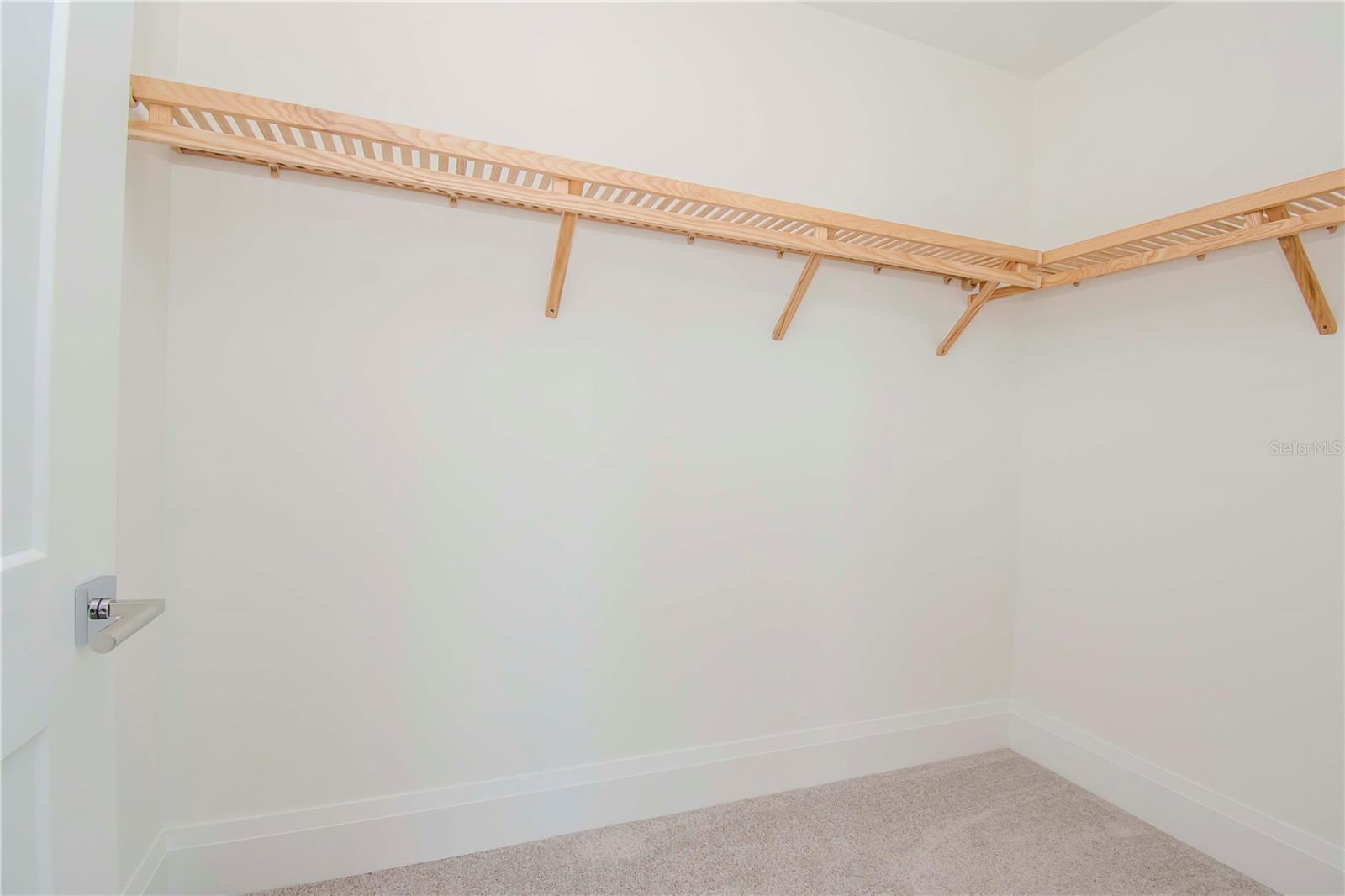 ALTURA BAYSHORE - Residential