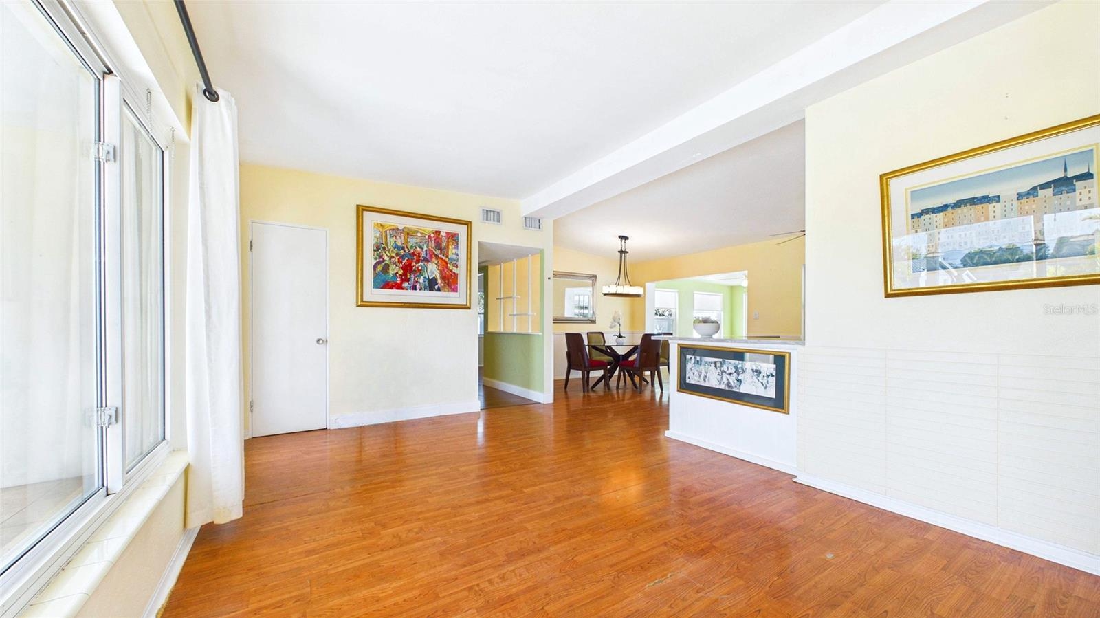 GARDEN MANOR SEC 2 - Residential