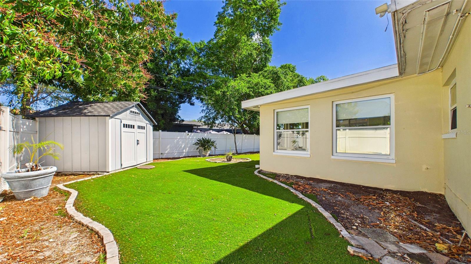 GARDEN MANOR SEC 2 - Residential