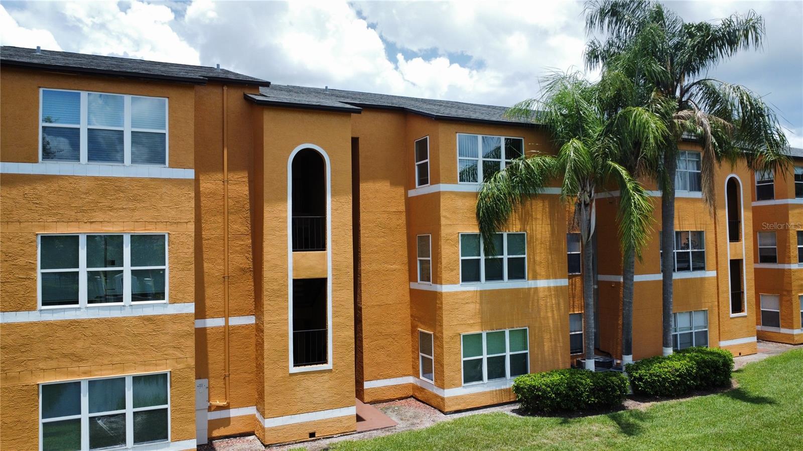 4606 COMMANDER DRIVE 1126