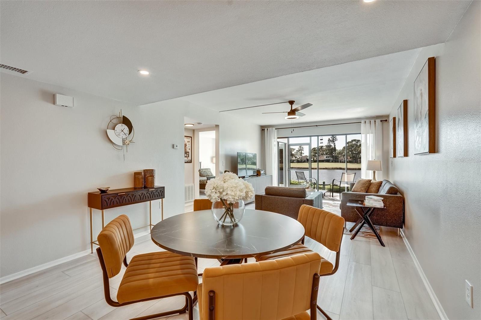 CHARTWELL GREEN - Residential