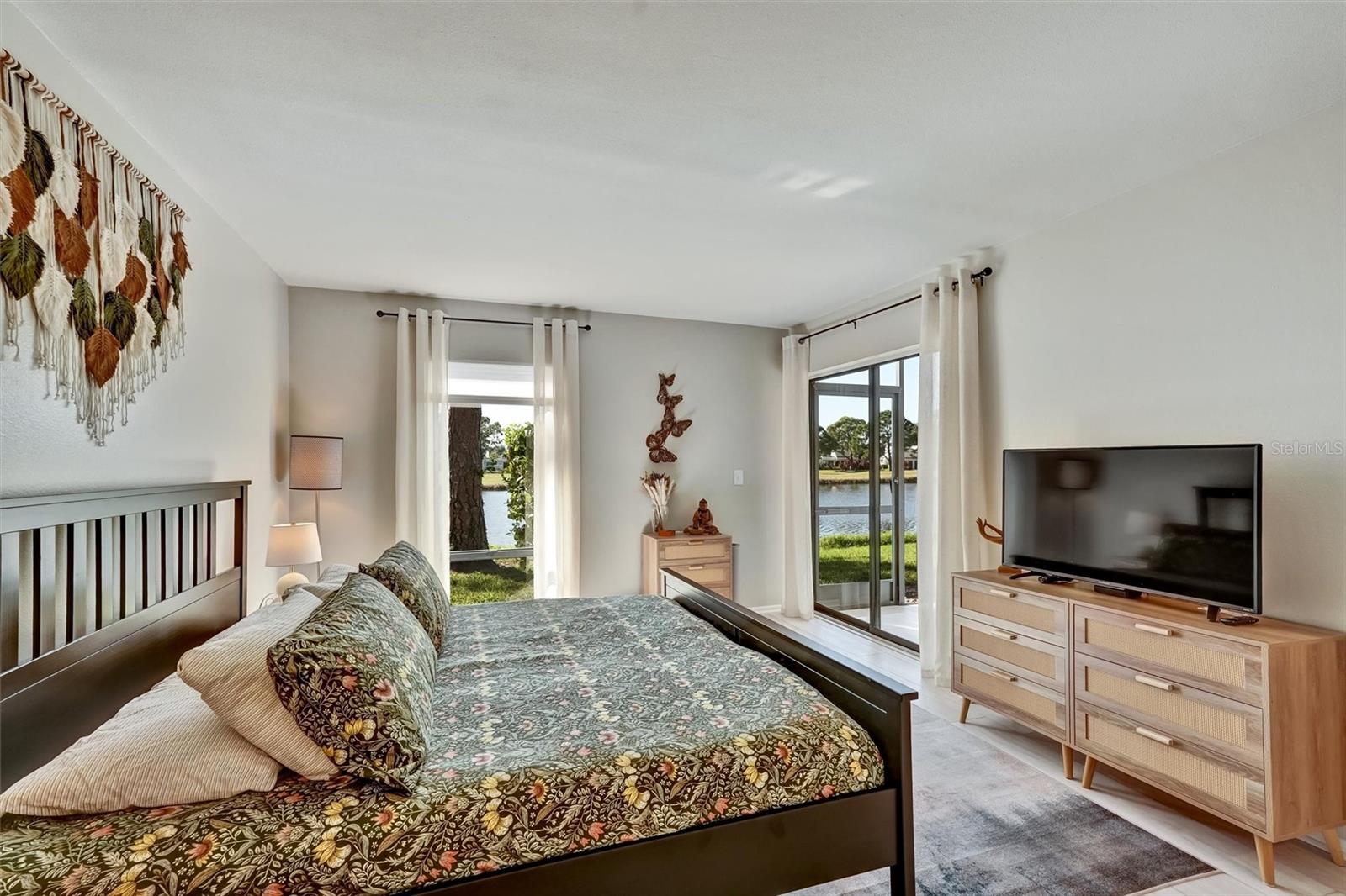 CHARTWELL GREEN - Residential