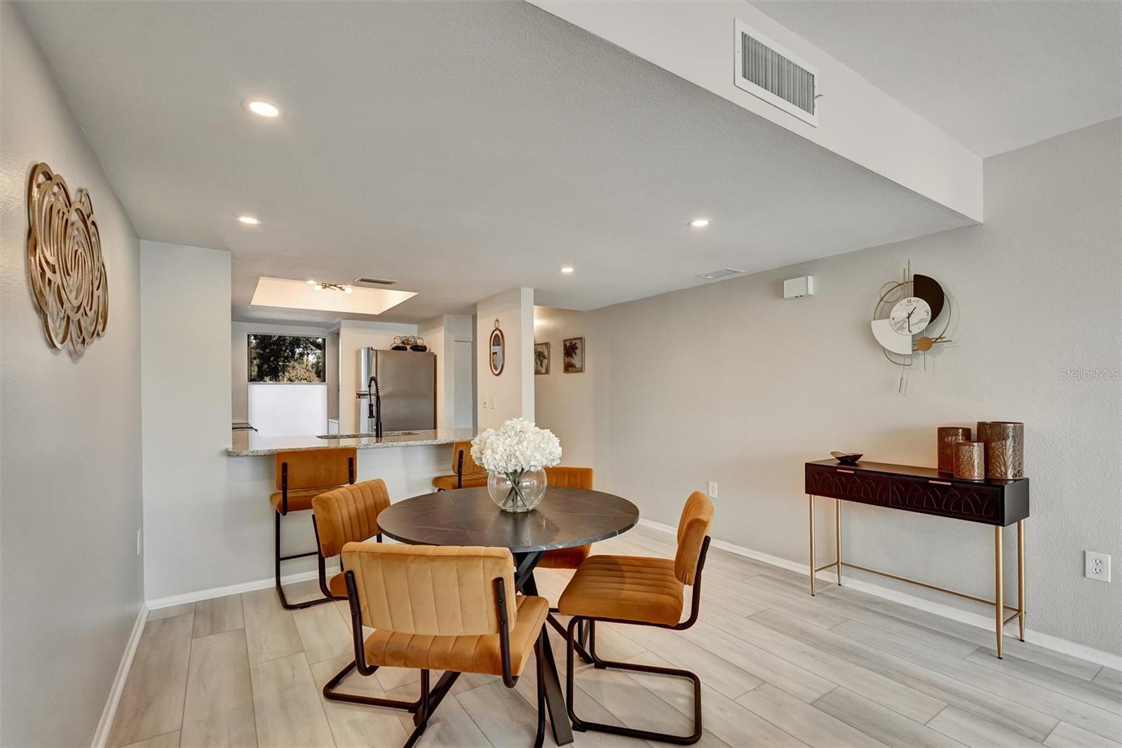 CHARTWELL GREEN - Residential