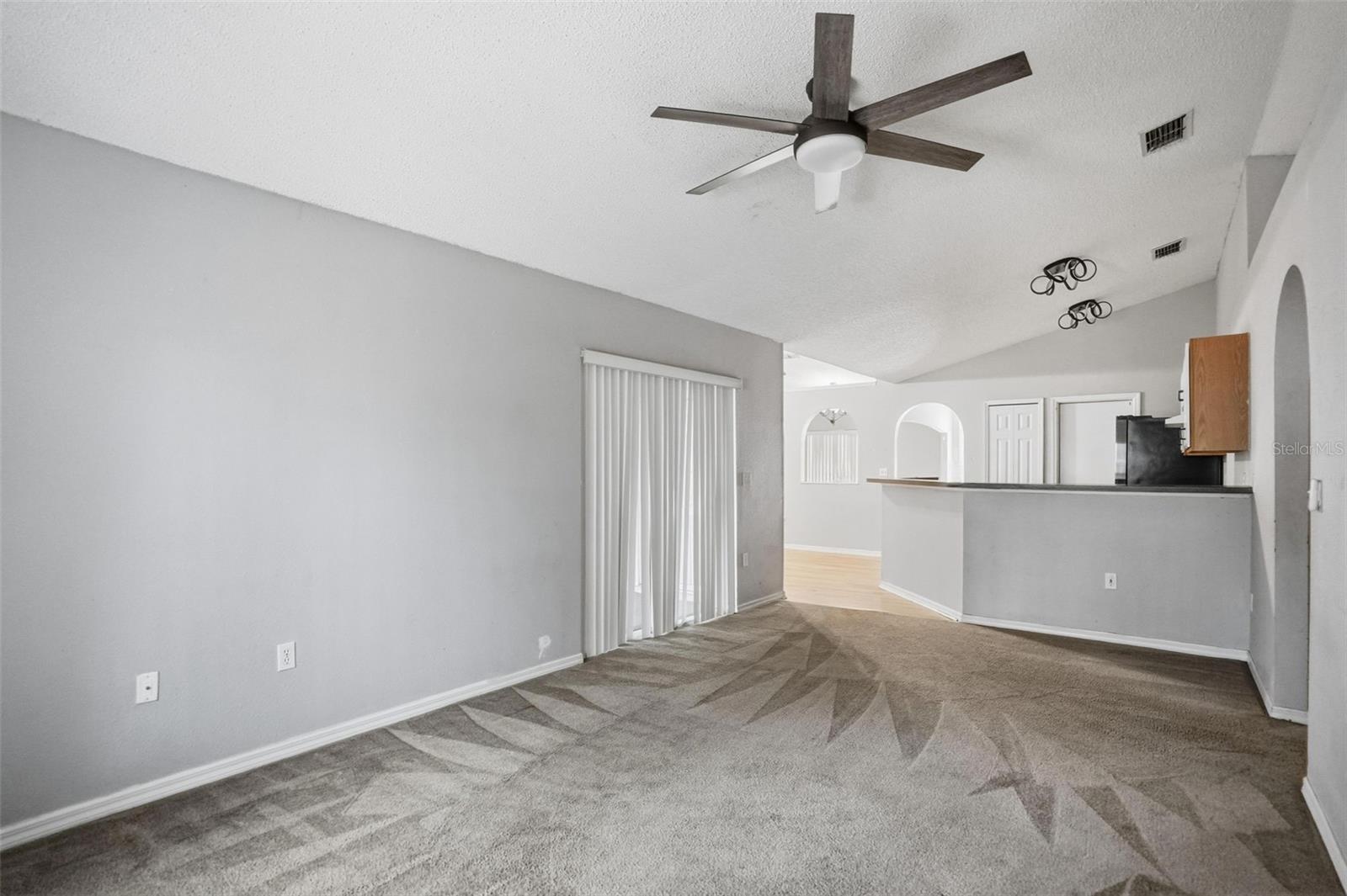 SPRING HILL - Residential