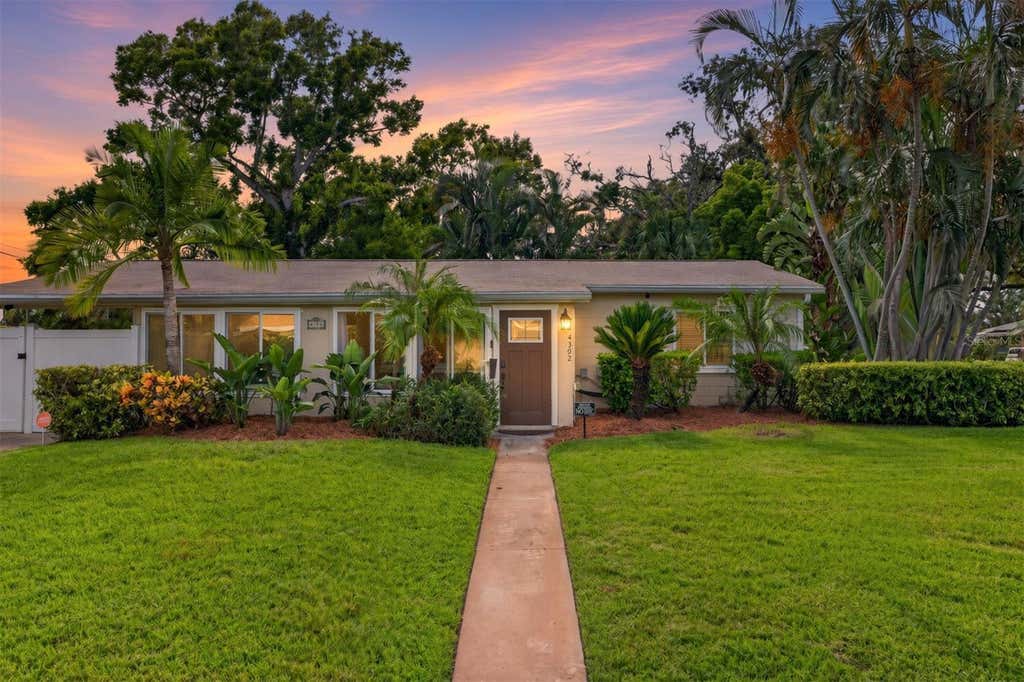 Photo of 4392 Walnut Street NE, St Petersburg, FL 33703 (MLS # TB8536197)