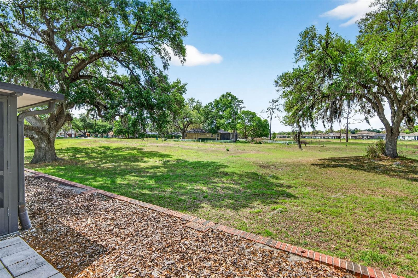 SILVER OAKS - Residential