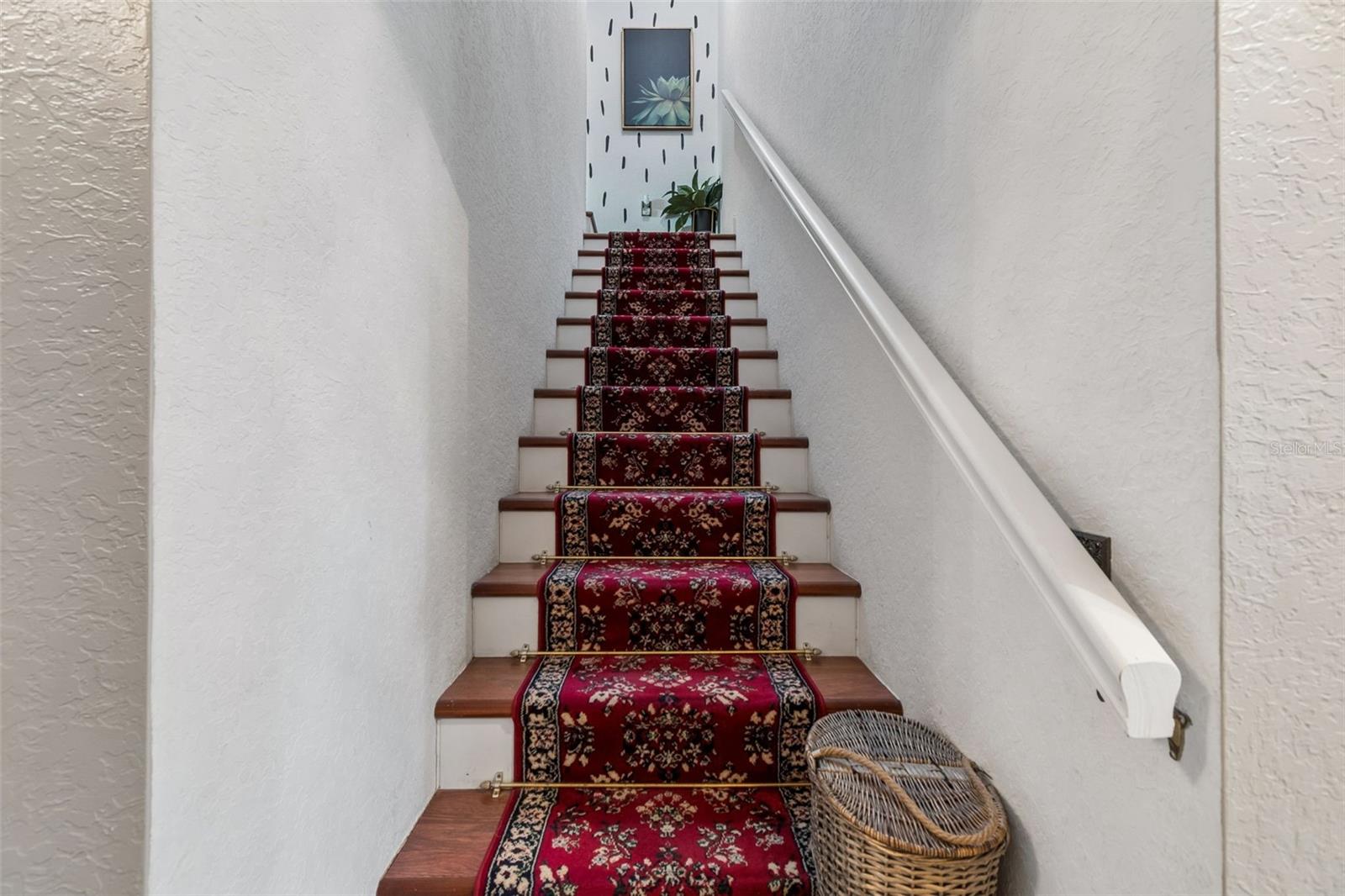 TROPIC SHORES - Residential