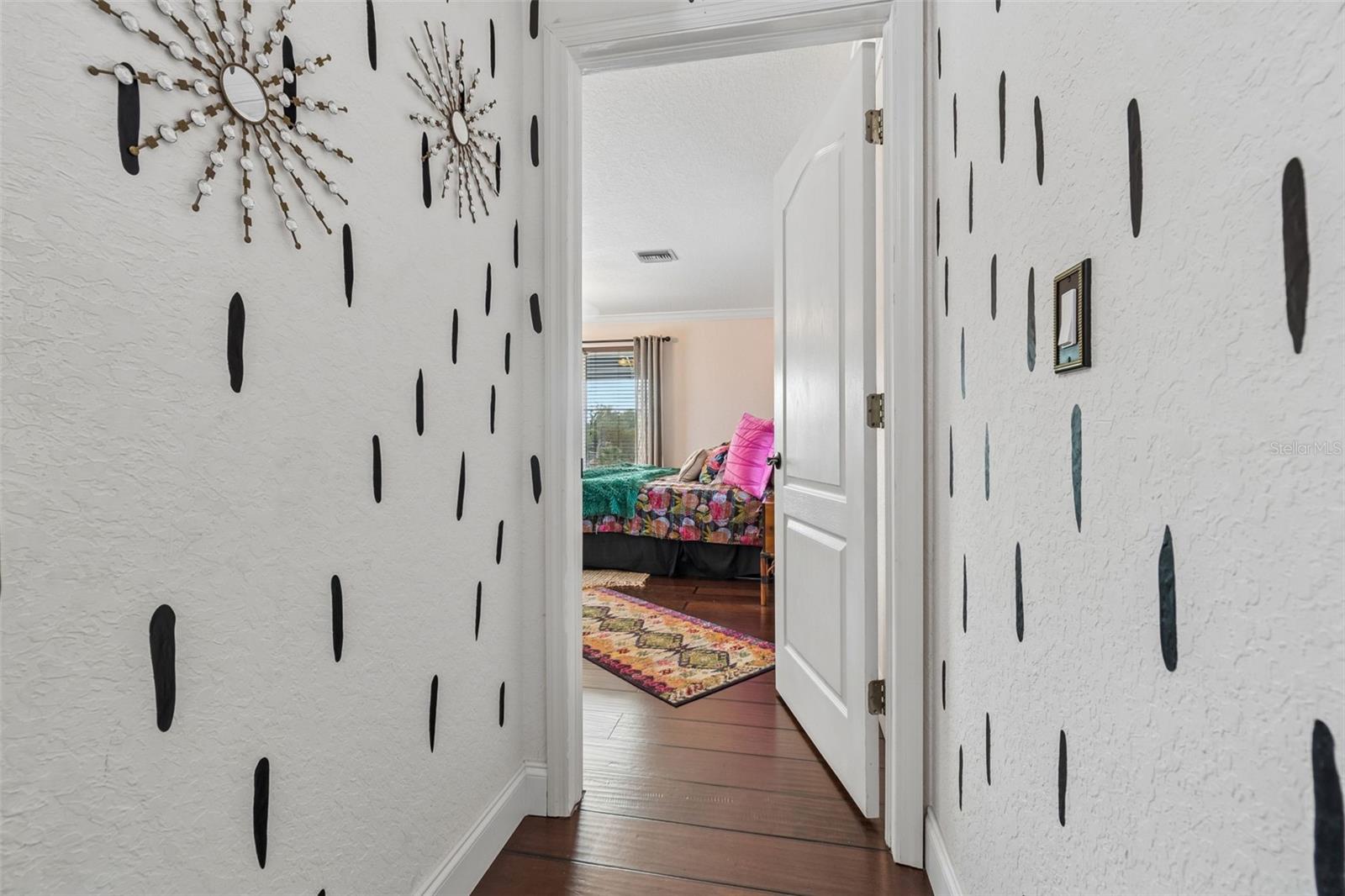 TROPIC SHORES - Residential