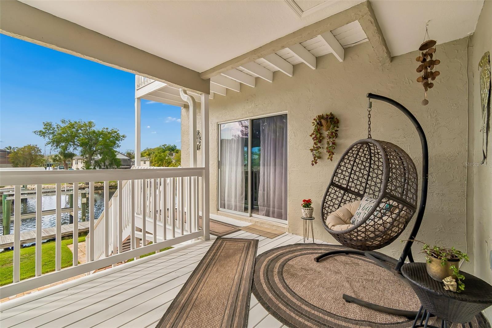 TROPIC SHORES - Residential