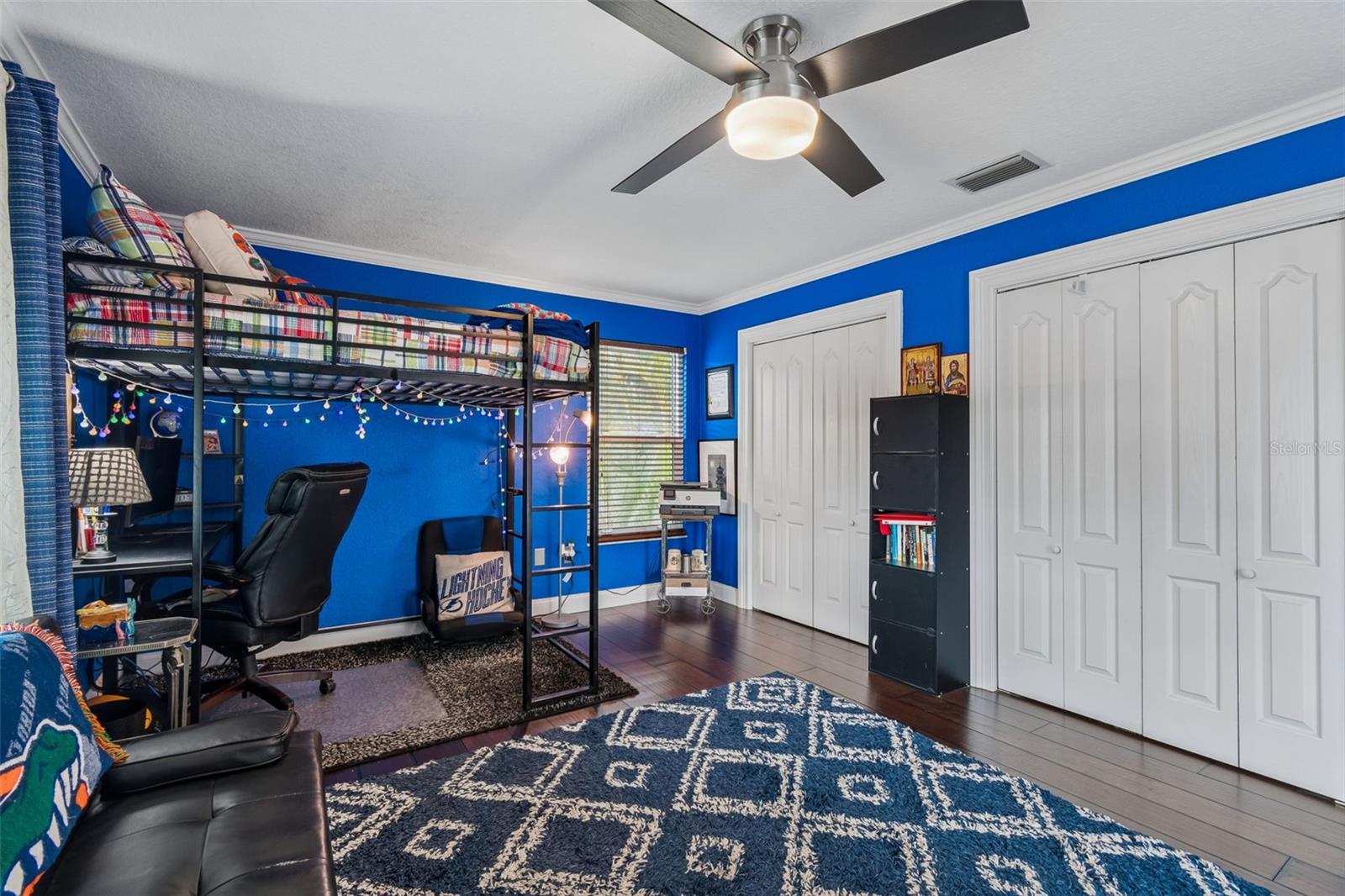 TROPIC SHORES - Residential