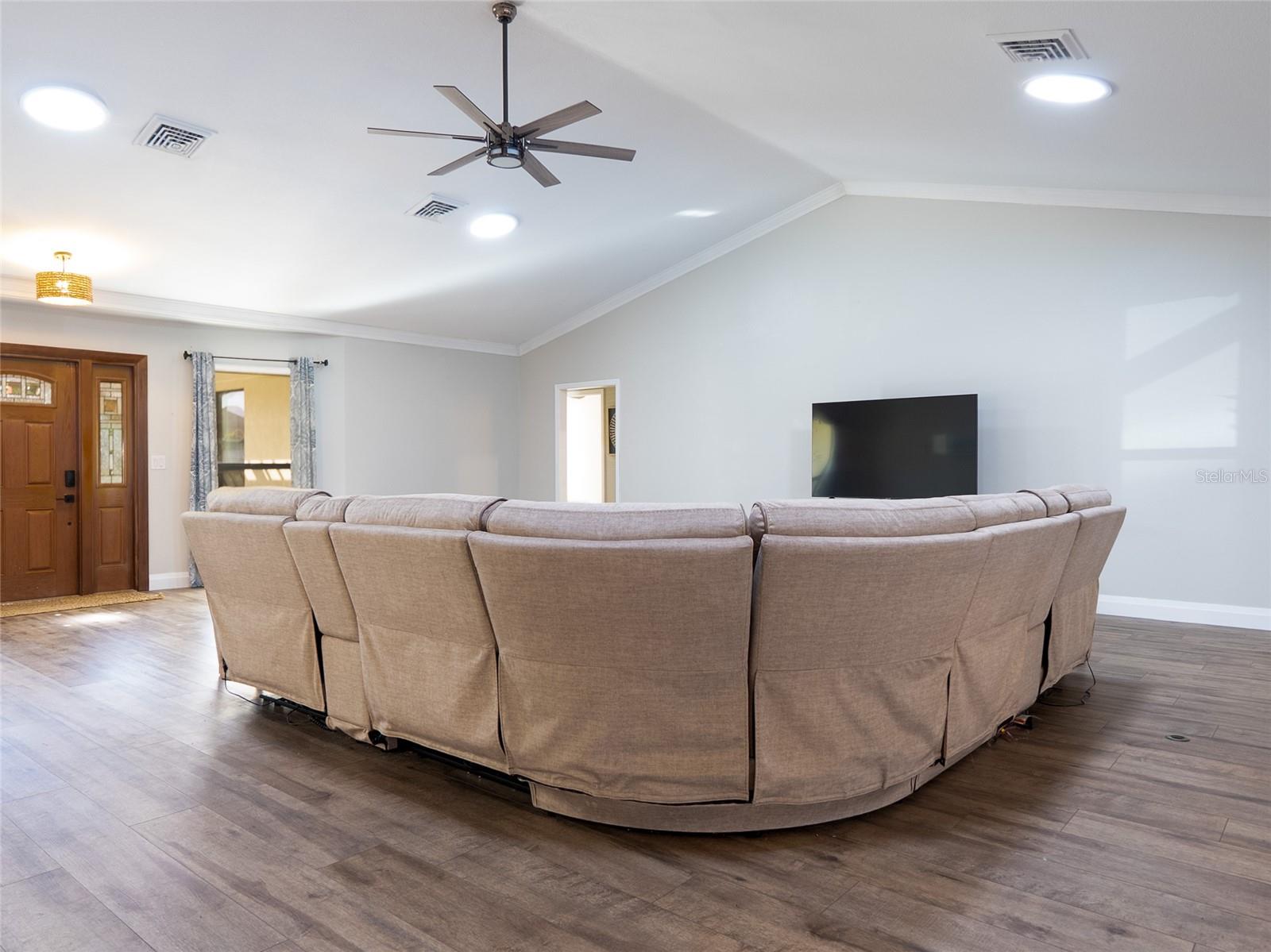 OVERBROOK GARDENS - Residential