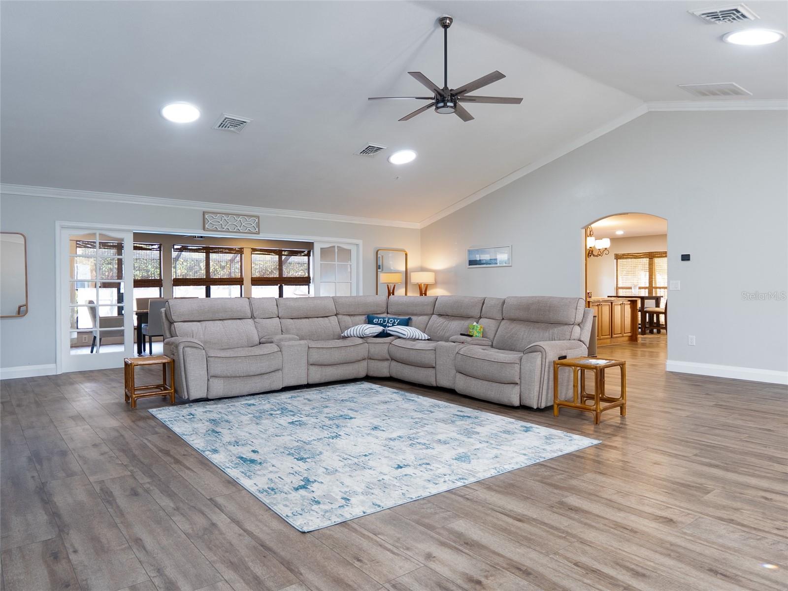 OVERBROOK GARDENS - Residential